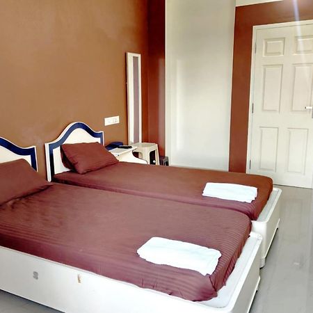 Ms Residence Homestay Kochi Bagian luar foto